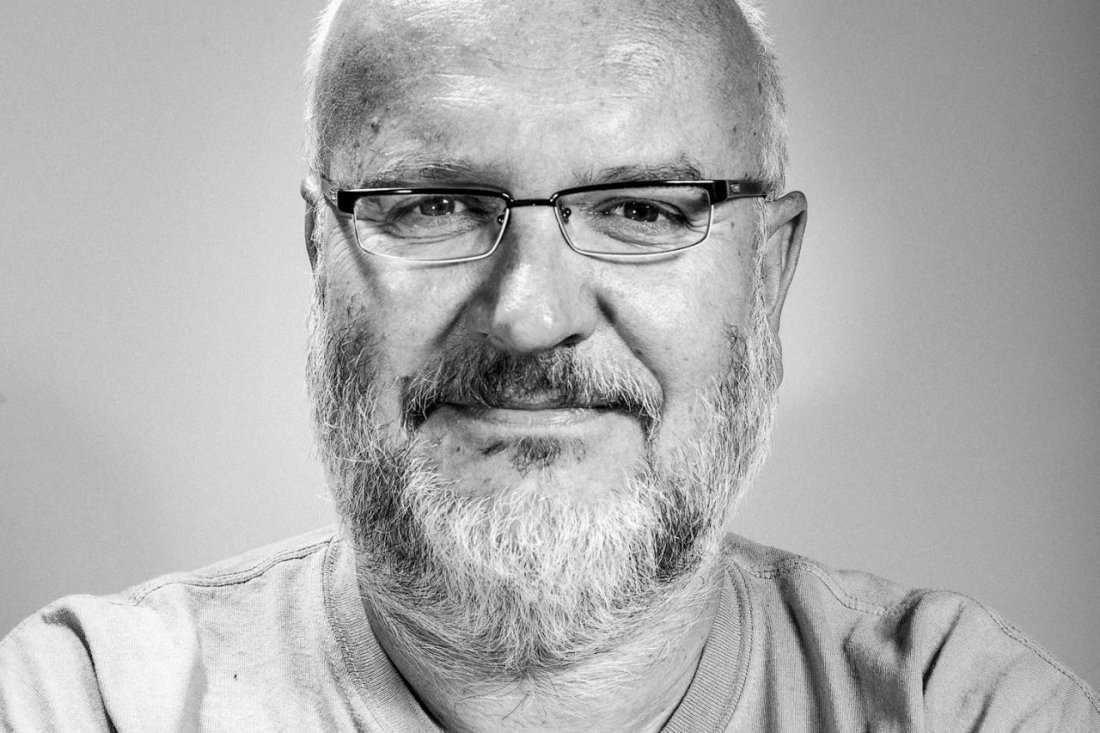 Opustil nás skvelý človek, hudobný fanúšik, novinár a spisovateľ Juraj Kušnierik BOMBING 1