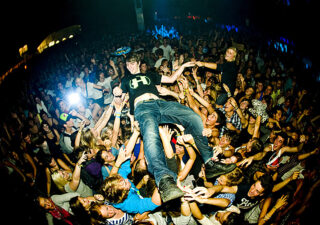 Grape 2015: Netsky live, Triggerfinger, Kadebostany, BRNS, Intergalactic lovers. BOMBING