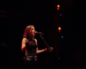 Alice Merton 26