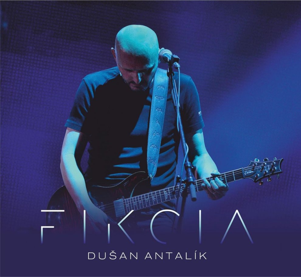 Dušan Antalík po dvadsiatichdvoch rokoch prináša sólový album FIKCIA BOMBING