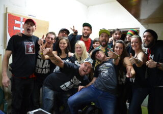 Smola a hrušky s predkapelou Mortimor v Trenčianskom klube Lúč BOMBING