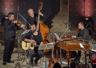 Pocta slovenskému básnikovi Miroslavovi Válkovi v podaní skupiny Pacora trio BOMBING