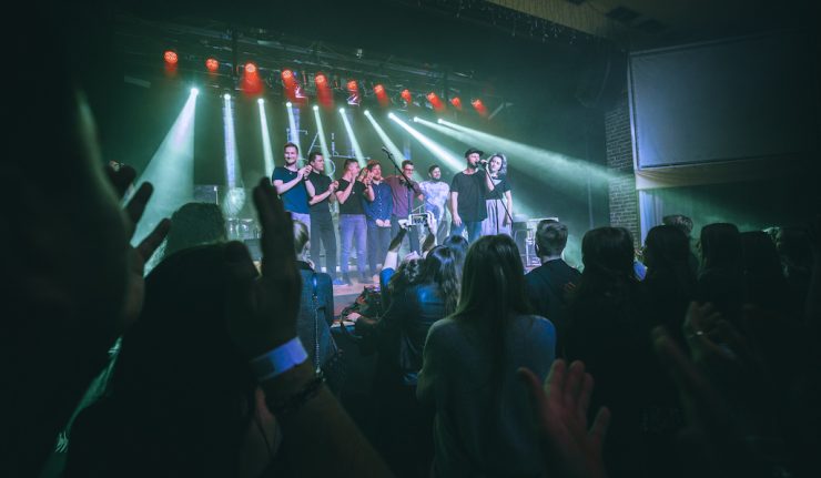 Fallgrapp odštartovali turné k albumu V hmle, pokrstil ho Michal Kaščák BOMBING 10
