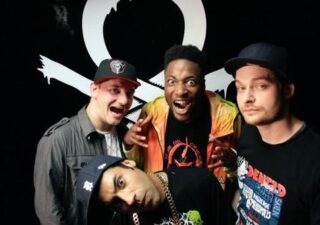 Foreign Beggars – partička s najenergickejšou šou v Európe BOMBING