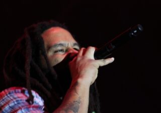 Svetový UPRISING je za nami ...   BOMBING