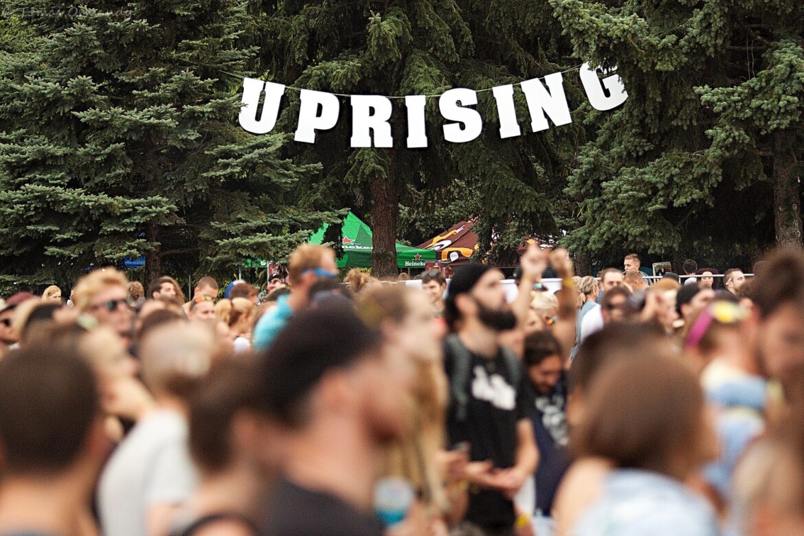 Uprising otvára brány už o dva týždne, warm-up túto sobotu BOMBING 2