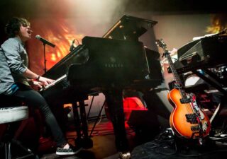 Na bratislavský koncert Jamieho Culluma sa chystá Richard Müller, Tina i Katka Koščová BOMBING 1