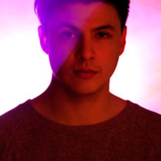 Jamie Woon zahrá slovenským fanúšikom BOMBING