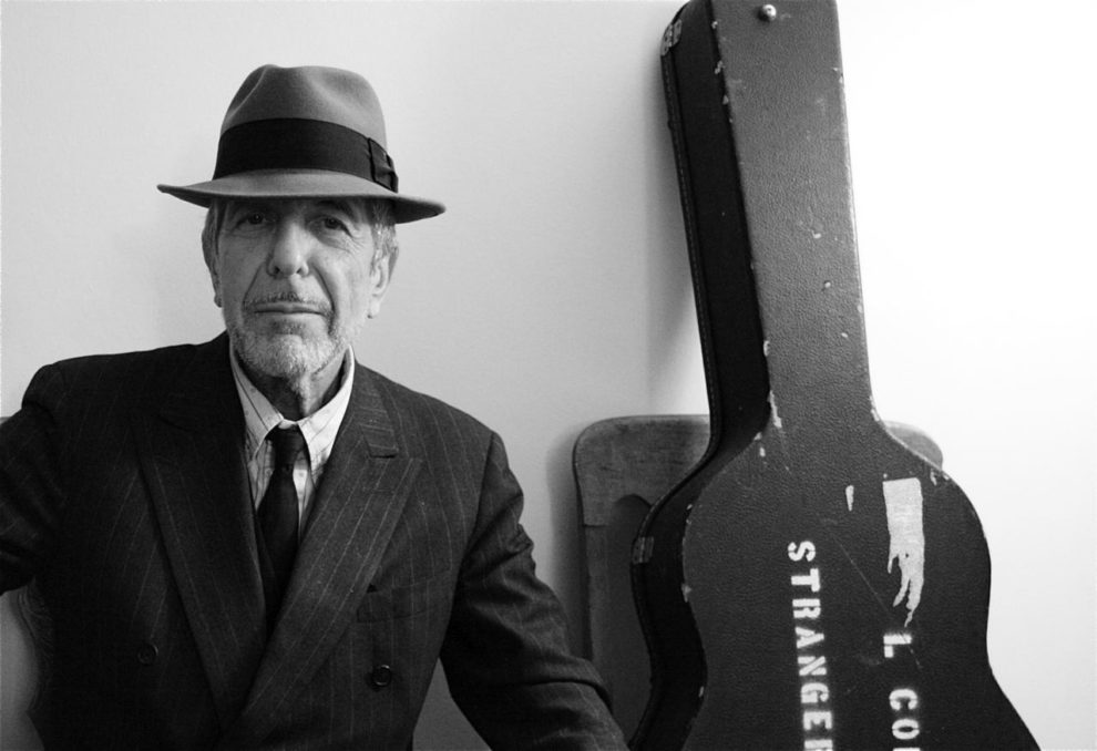 Zomrel legendárny spevák Leonard Cohen BOMBING