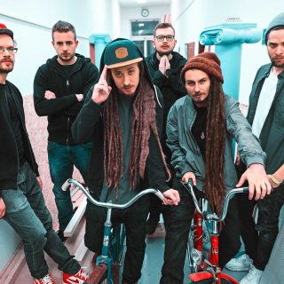 Medial Banana vyrážajú na koncerty podľa želania fanúšikov BOMBING 3