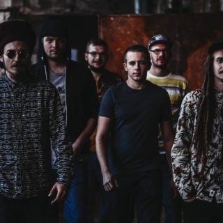 Medial Banana vydávajú nový album nahraný na Jamajke a vyrážajú na tour. Počúvaj prvú novinku z CD! BOMBING 1