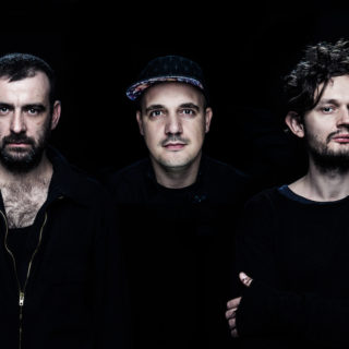 Prvé hviezdy Colours of Ostrava 2017: Elektronické trio Moderat a speváčka Birdy BOMBING 2