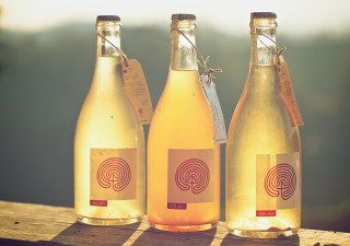 Vo štvrtok sa začína multižánrový festival Barbakan, punc výnimočnosti mu dodajú nahé vína BOMBING 2