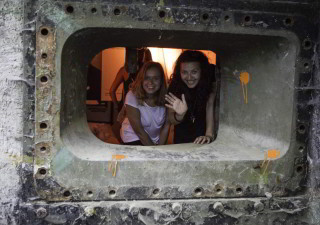 Spots #9: Bratislavský bunker hostil DICKtators. Vychutnaj si tú neskutočnú atmosféru! (VIDEO) BOMBING