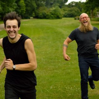 Fugu dnes ovládnu experimentátori Svin a Tumido BOMBING 1