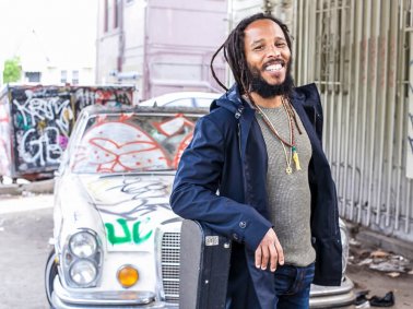 Ziggy Marley na Colours of Ostrava 2018! Osemnásobný držiteľ Grammy vystúpi prvýkrát v Českej republike. BOMBING 1