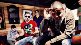 UPRISING 2011 UŽ O DVA TÝŽDNE BOMBING 3