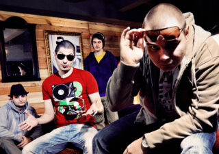 UPRISING 2011 UŽ O DVA TÝŽDNE BOMBING 3