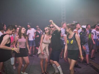 Napĺňajúce sa prísľuby veľkých očakávaní na Colours of Ostrava 2017 BOMBING 54