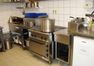 NOVEMBROVÁ POHODA A JEJ ATRAKCIE BOMBING