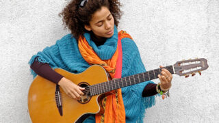 Streda v Ateliéri Babylon bude patriť speváčke Nneka BOMBING