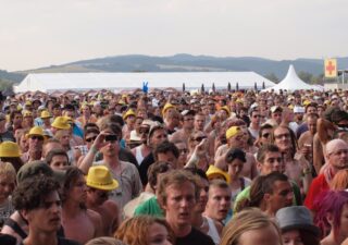 BAŽANT POHODA 2012 ZÍSKALA AKO PRVÝ FESTIVAL MAXIMÁLNY POČET 10 BODOV V HODNOTENÍ VIRTUALFESTIVALS.COM BOMBING