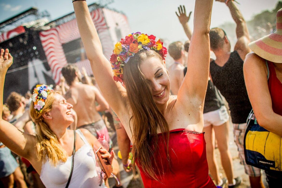 The Chemical Brothers, Tinie Tempah, Editors či BØRNS – Sziget pomaly finalizuje program BOMBING 2