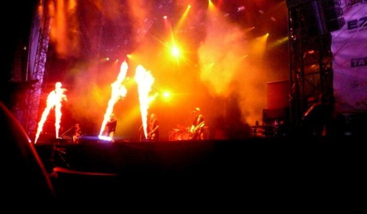 33 dní 2 hodiny a 20 minút BOMBING 2