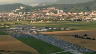 TÍM POHODY JE UŽ NA LETISKU BOMBING