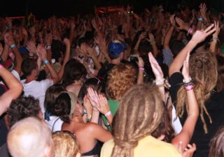 Uprising prináša line up a kopec noviniek BOMBING 1